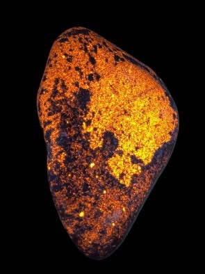 Authentic Lake Erie Fluorescent Sodalite aka NEOLite, Yooperlite, Emberlite